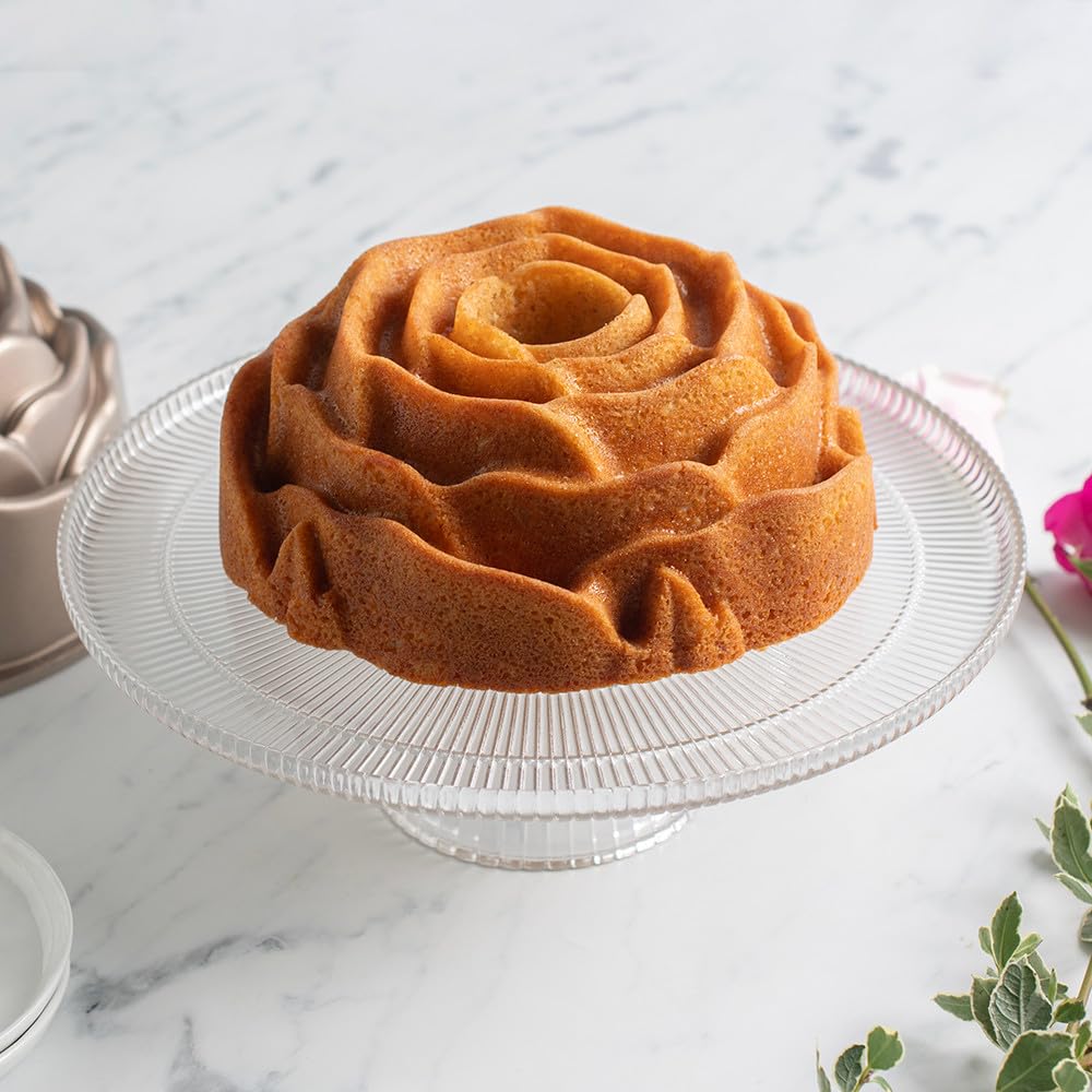 Amazon.com: Nordic Ware Rose Cast Aluminum Bundt Pan: Home & Kitchen